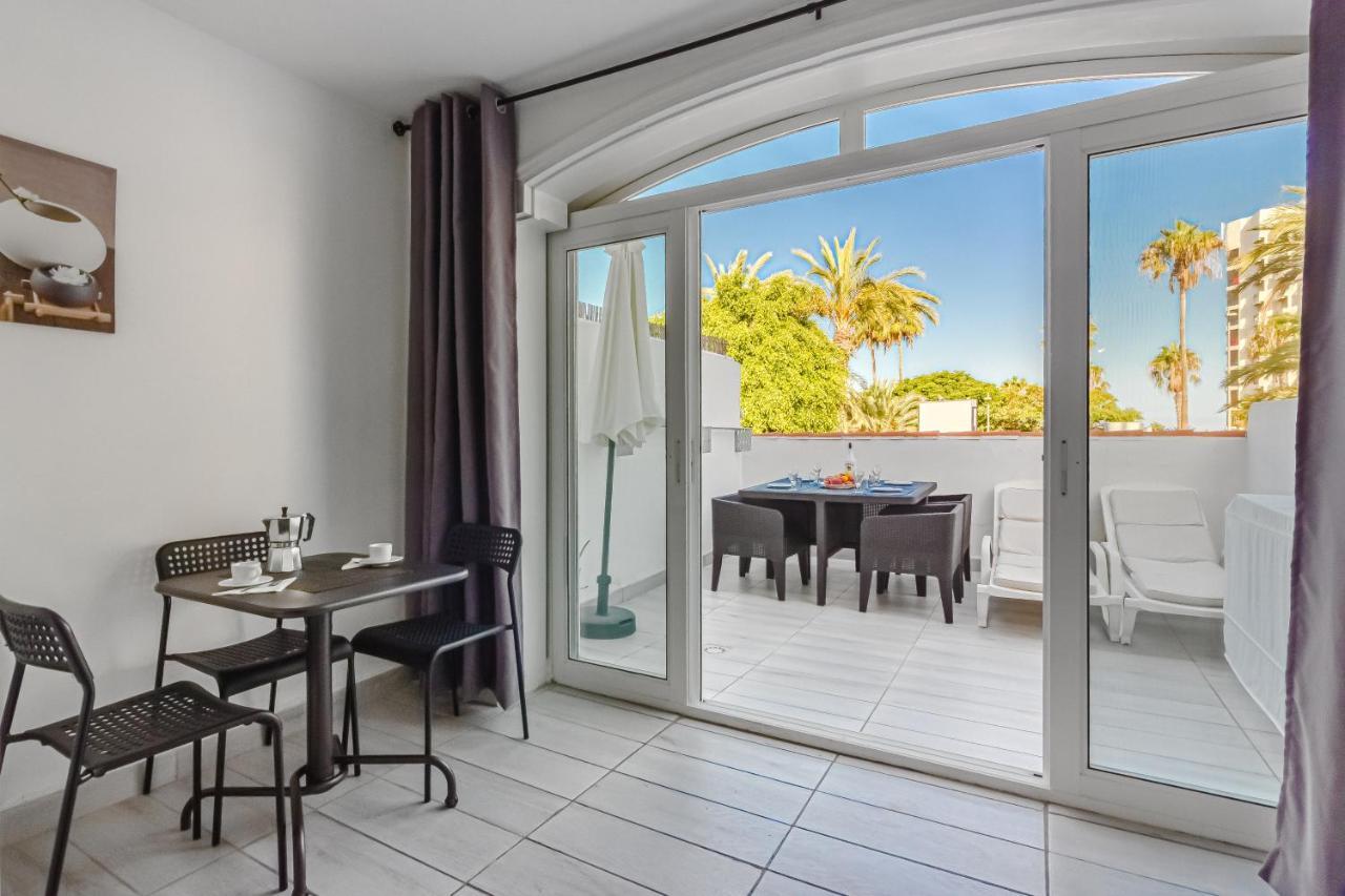 ארונה Fantastic Large Studio In Front Of Beach Heated Pool Wifi מראה חיצוני תמונה