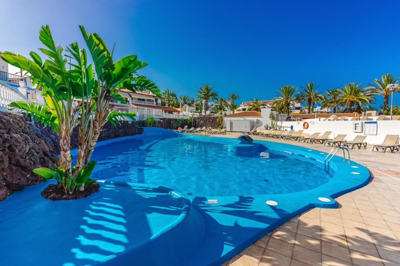 ארונה Fantastic Large Studio In Front Of Beach Heated Pool Wifi מראה חיצוני תמונה